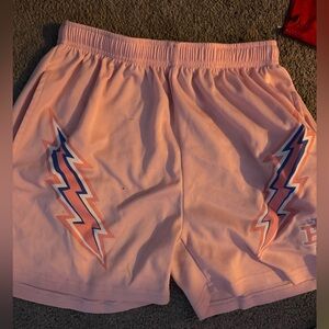 eric emanuel shorts size M fit big amazing to wear around colorful.